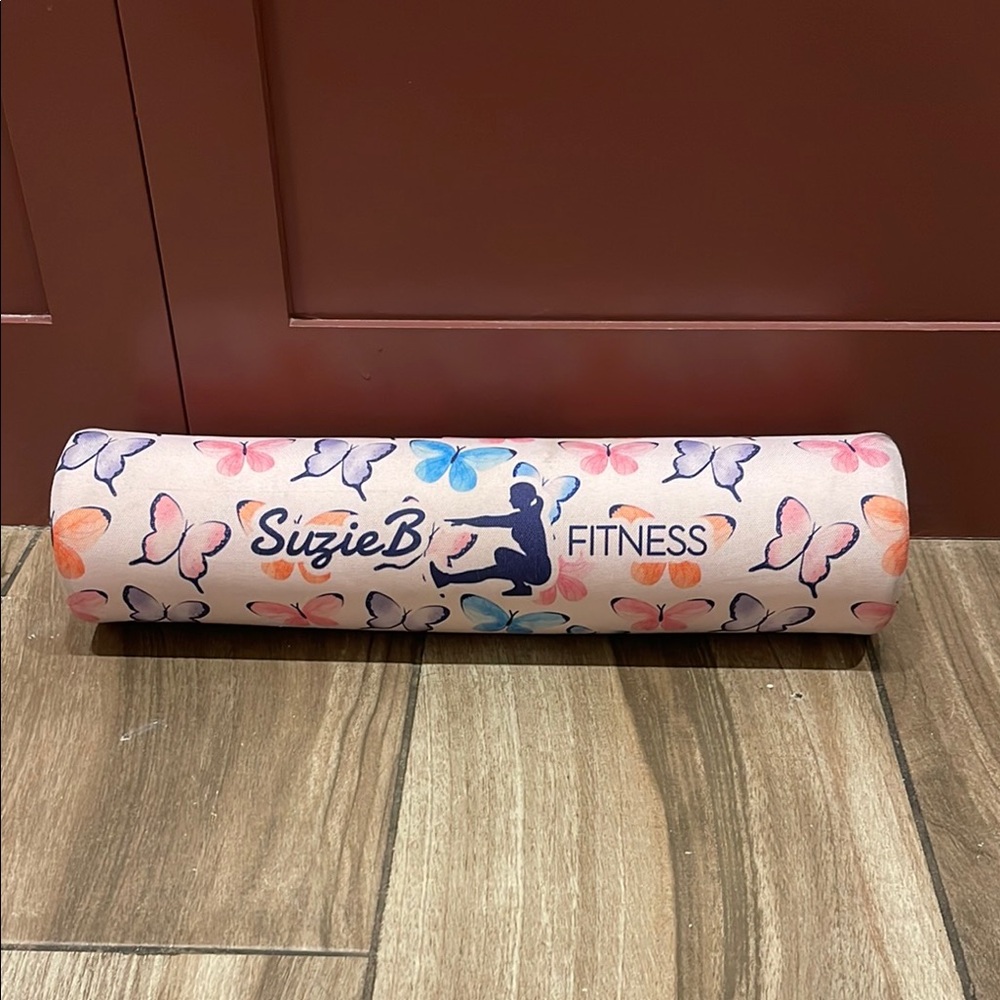 SuzieB Fitness Butterfly Barbell Pad